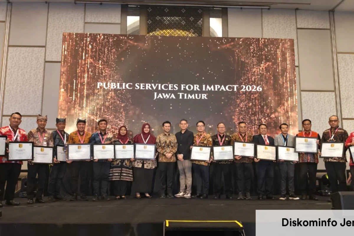 Penghargaan Public Service of The Year Untuk Tiga OPD