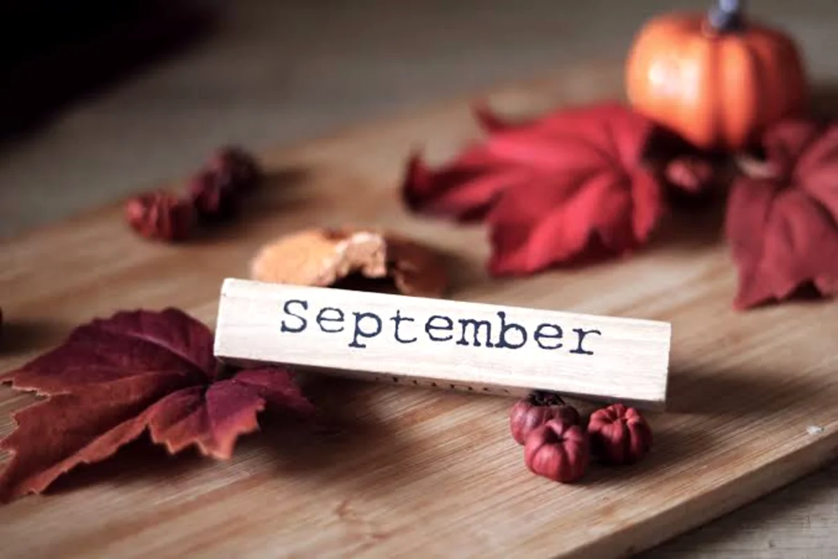 Catatan Sejarah Bulan September