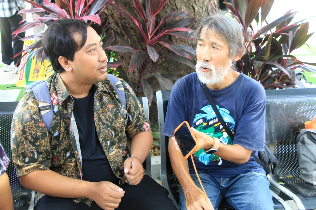Musik Patrol Jember Yang Memikat Hati Dosen Musik Dari Jepang