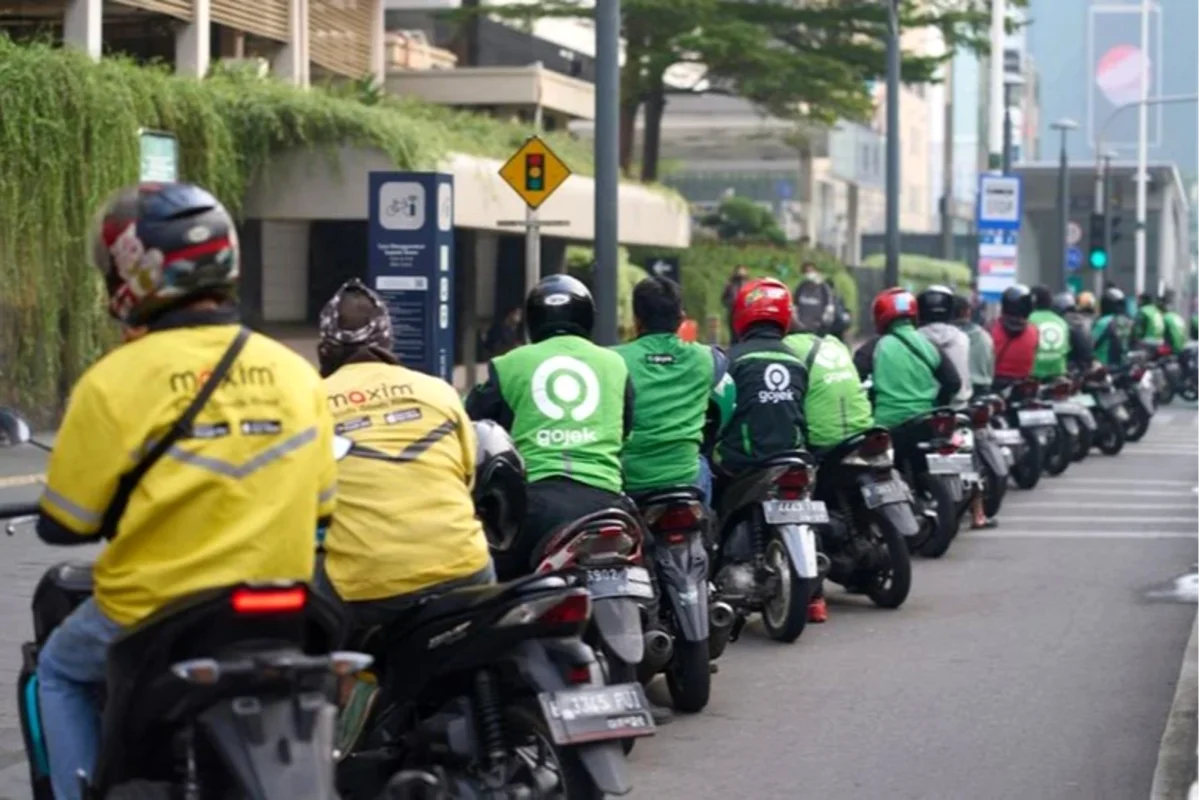 Biaya Platform 8 Persen,   YLKI Minta Tarif Ojol Tidak Naik