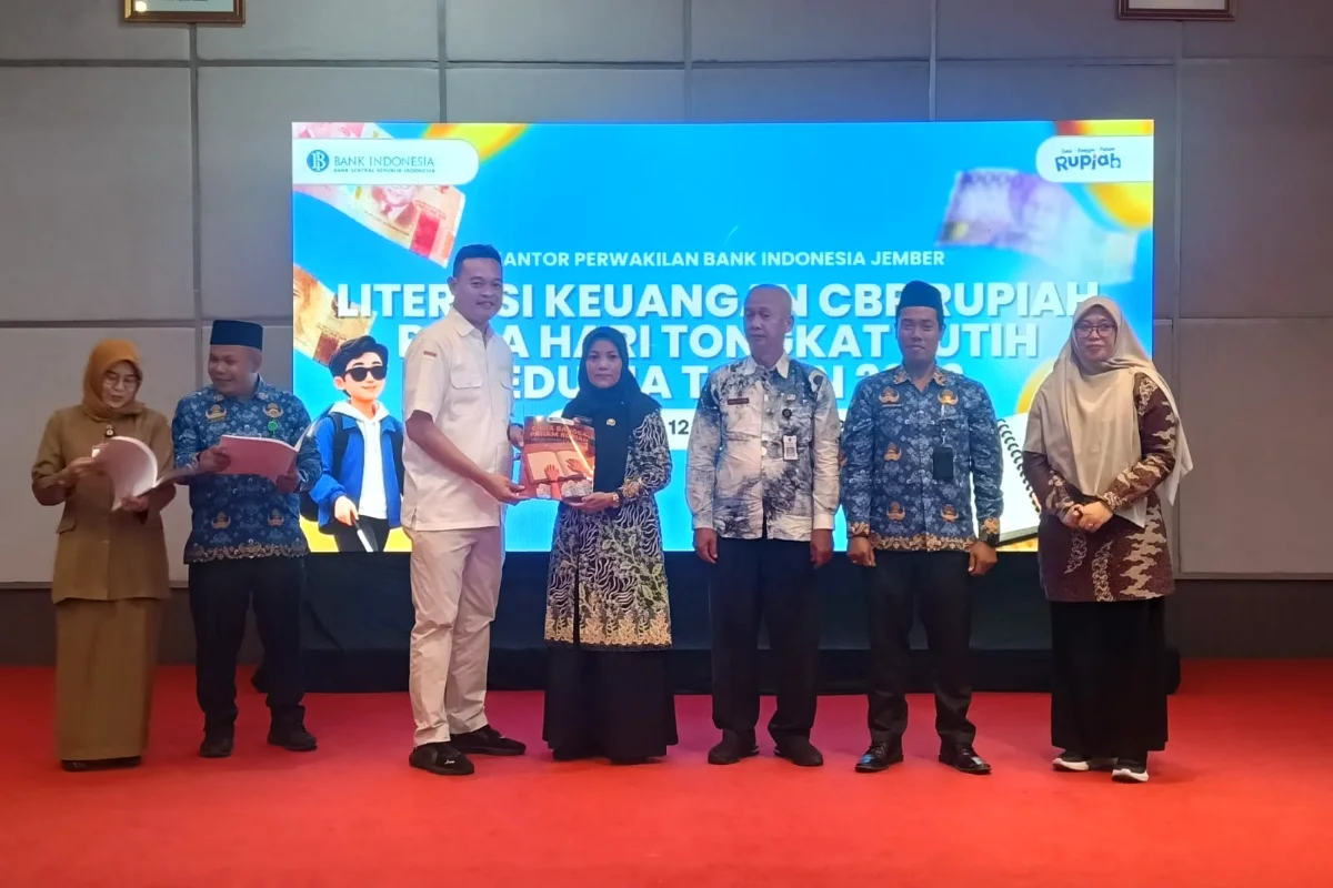 BI Jember Luncurkan Buku Braille Literasi Rupiah